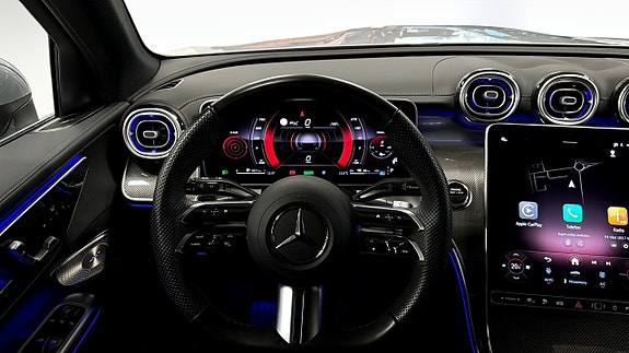 Mercedes-Benz GLC 300 de 4 of 20