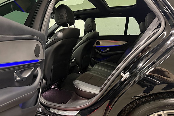 Mercedes-Benz E 220 d 10 of 29