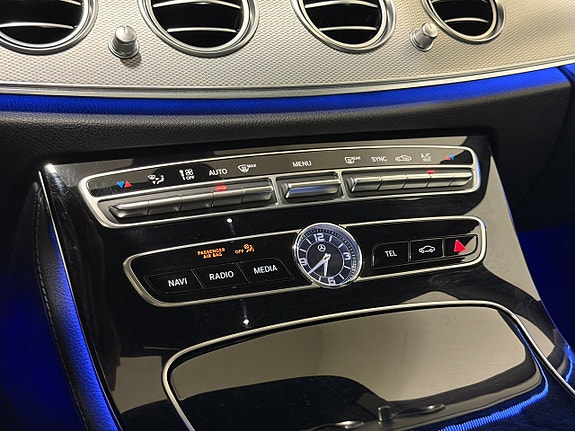 Mercedes-Benz E 220 d 18 of 29