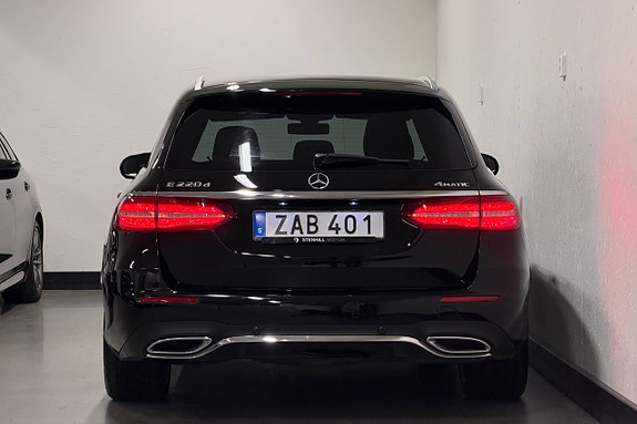 Mercedes-Benz E 220 d 23 of 29