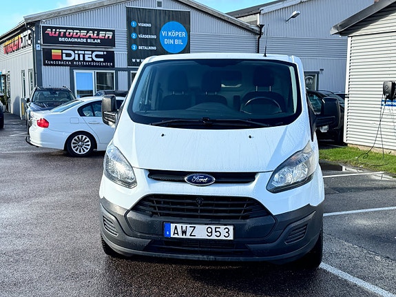 Ford Transit Custom 2 of 13