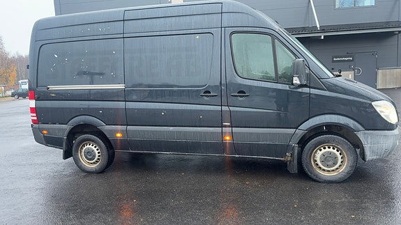 Mercedes-Benz Sprinter 316 2 of 5