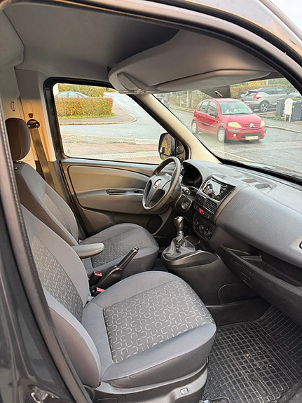Fiat Doblo 5 of 7