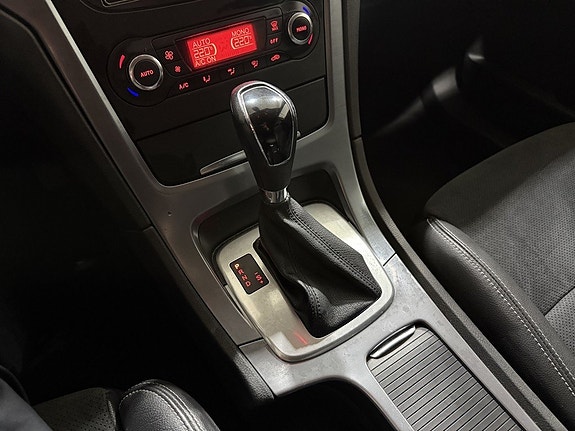 Ford Mondeo 12 of 13
