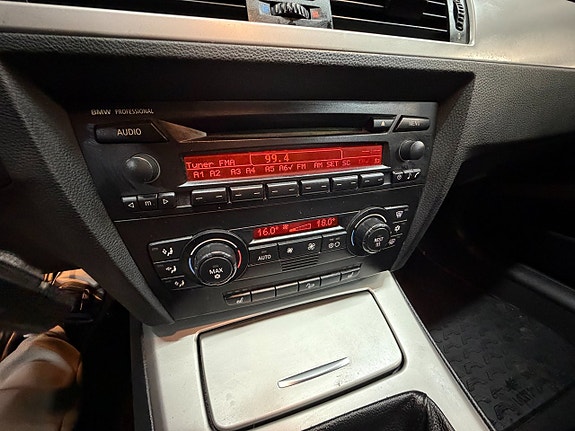BMW 325Xi 13 of 14