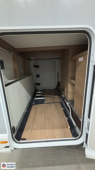 Knaus VAN TI MAN 640 MEG 13 of 13