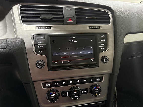 Volkswagen Golf I 9 of 19