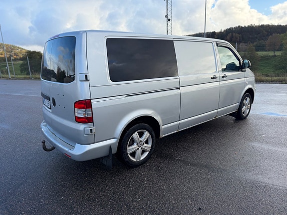 Volkswagen Transporter 2 of 15