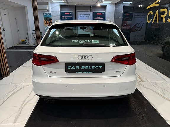 Audi A3 4 of 23