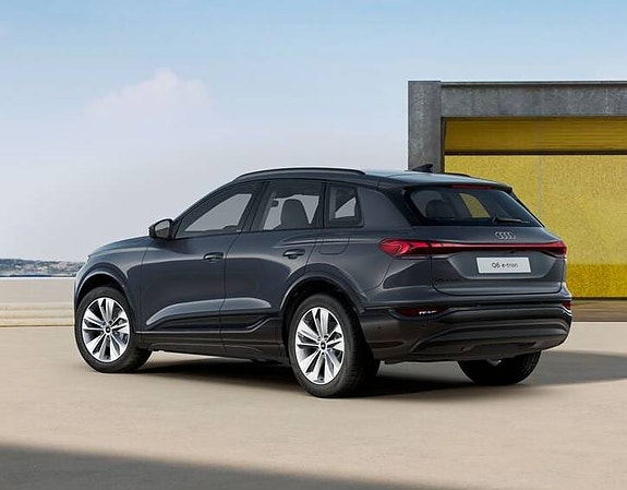 Audi Q6 e-tron 3 of 3