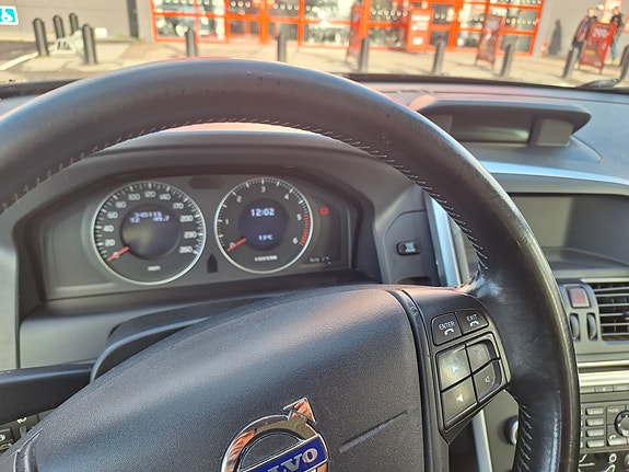 Volvo XC60 6 of 7