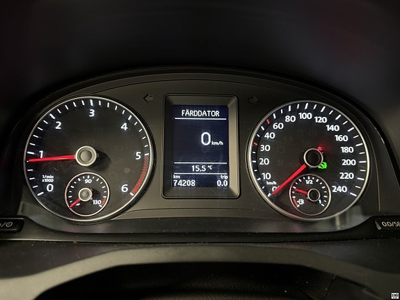 Volkswagen Caddy 8 of 15