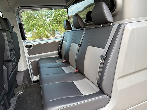 Volkswagen Crafter 35 9 of 12