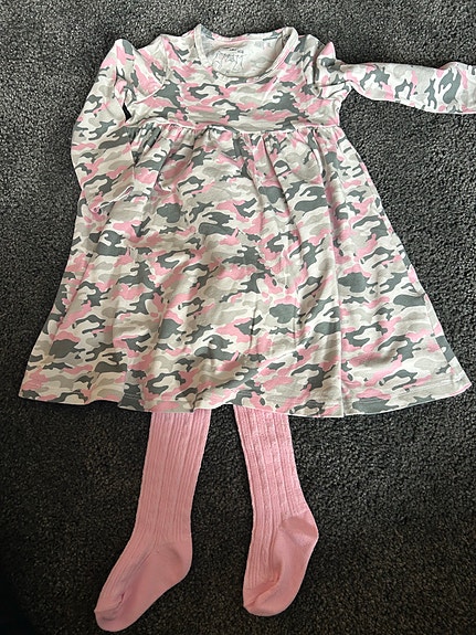Product image 1 of 8