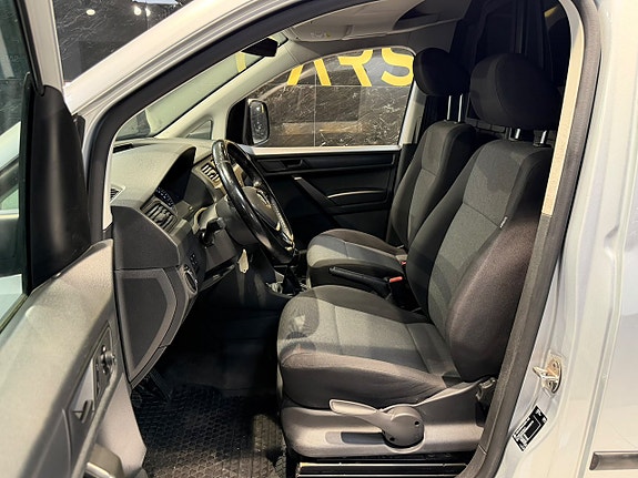 Volkswagen Caddy 16 of 24
