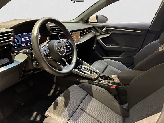 Audi A3 8 of 15