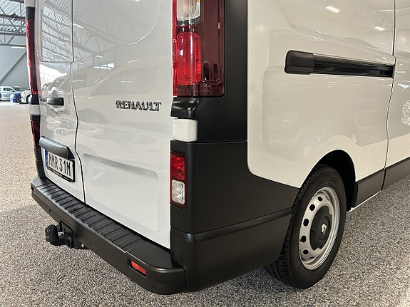 Renault Trafic 9 of 26