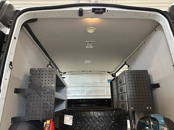 Renault Trafic 19 of 26