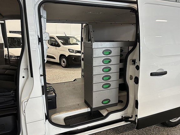 Renault Trafic 15 of 26