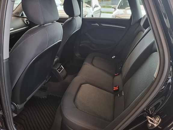 Audi A3 13 of 15