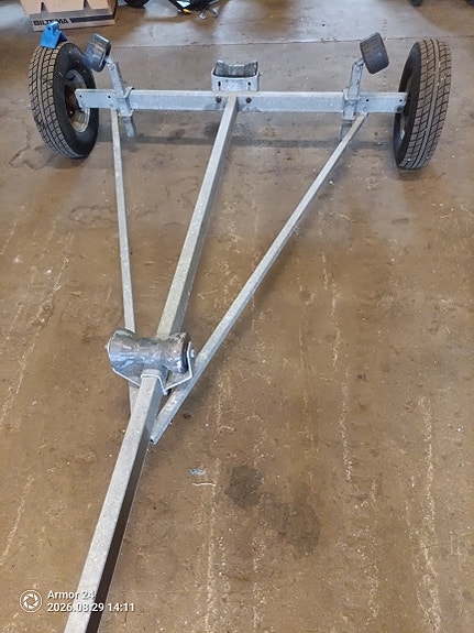 Product image 1 of 4