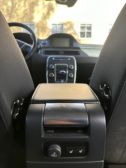 Volvo V70 13 of 15