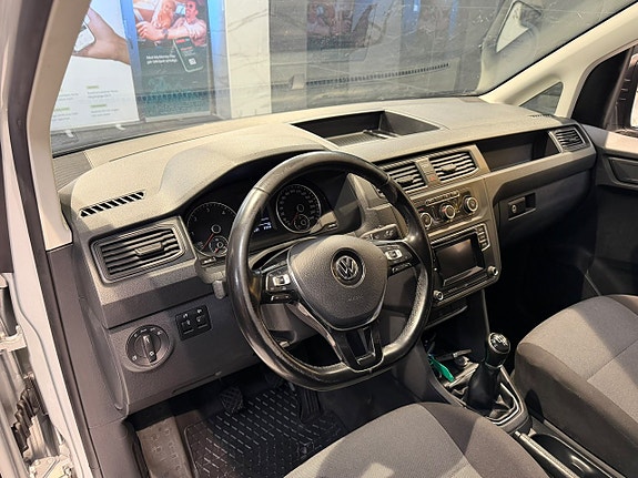 Volkswagen Caddy 11 of 22