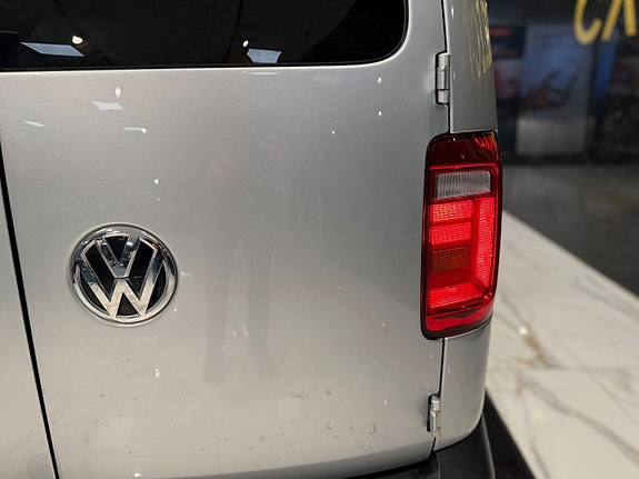 Volkswagen Caddy 19 of 22