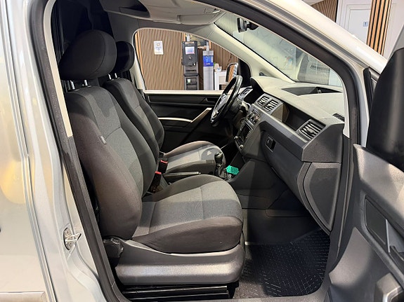 Volkswagen Caddy 15 of 22