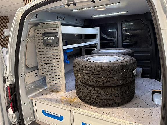 Volkswagen Caddy 6 of 22