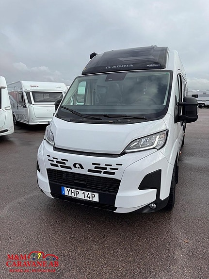 Adria TWIN Supreme 640 SLB Långbädd 2 of 9