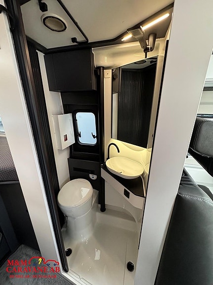 Adria TWIN Supreme 640 SLB Långbädd 7 of 9