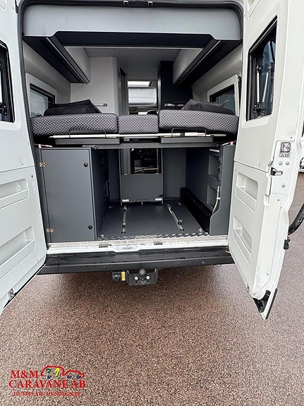 Adria TWIN Supreme 640 SLB Långbädd 5 of 9