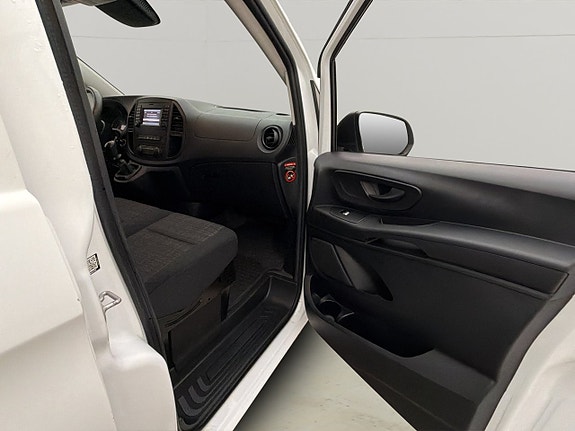 Mercedes-Benz Vito 110 25 of 30