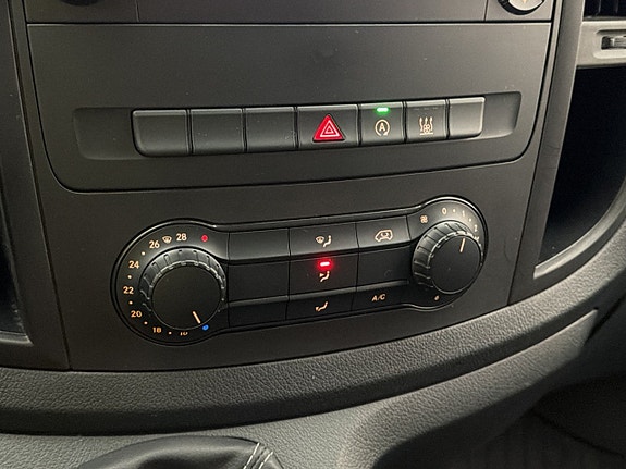 Mercedes-Benz Vito 110 23 of 30