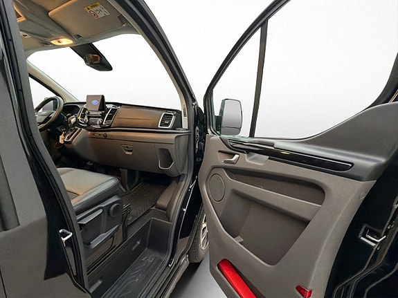 Ford Transit Custom 29 of 30
