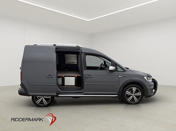 Volkswagen Caddy Alltrack 10 of 27