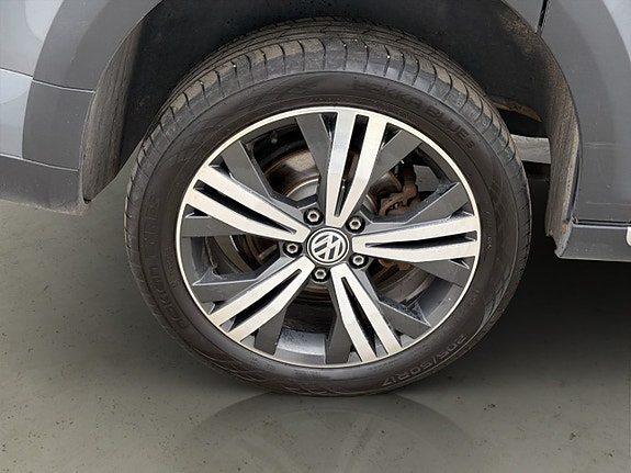 Volkswagen Caddy Alltrack 26 of 27