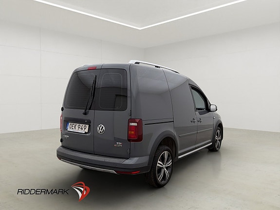Volkswagen Caddy Alltrack 9 of 27