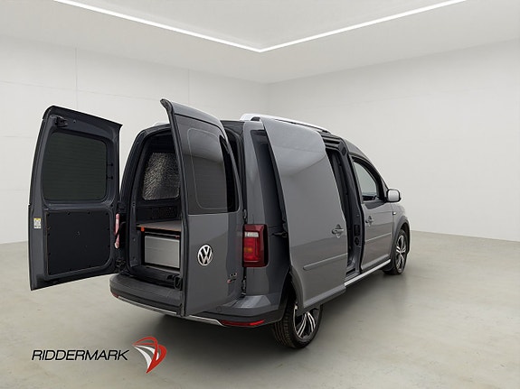 Volkswagen Caddy Alltrack 11 of 27