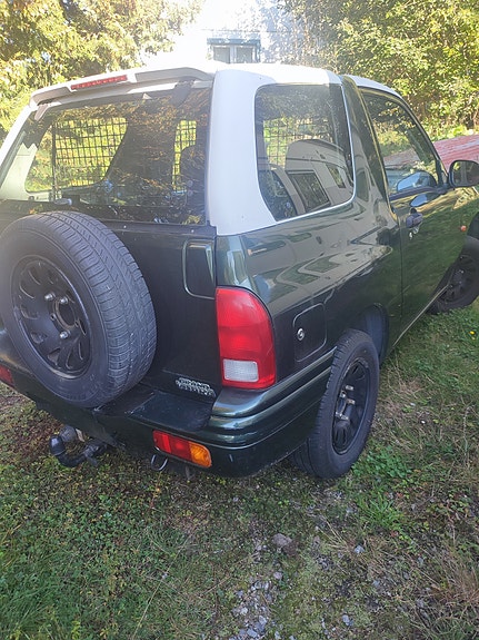 Suzuki Jimny 6 of 6