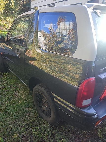 Suzuki Jimny 5 of 6
