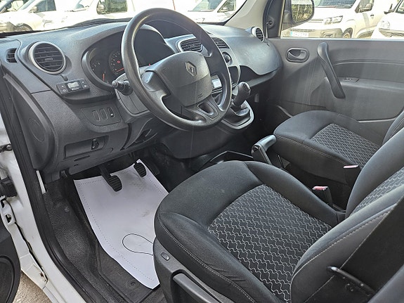 Renault Kangoo Express 14 of 18