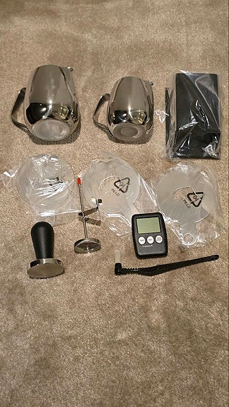 Product image 1 of 3