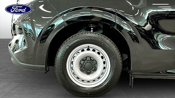 Ford Transit Custom 9 of 15