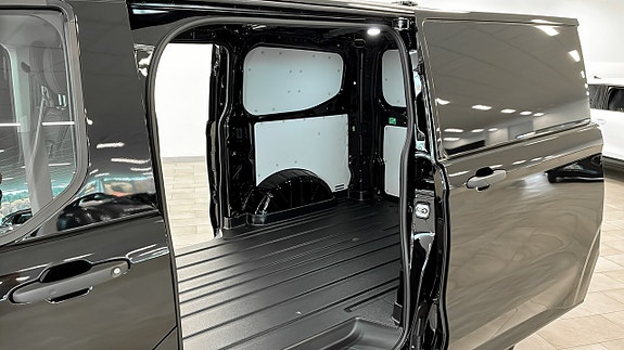 Ford Transit Custom 5 of 15