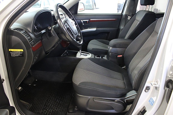 Hyundai Santa Fe 4 of 12