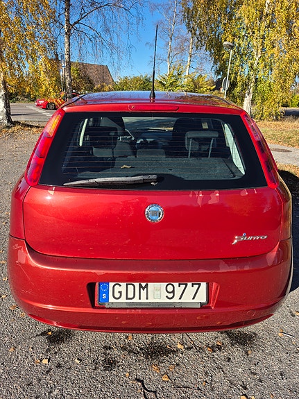 Fiat Grande Punto 4 of 6