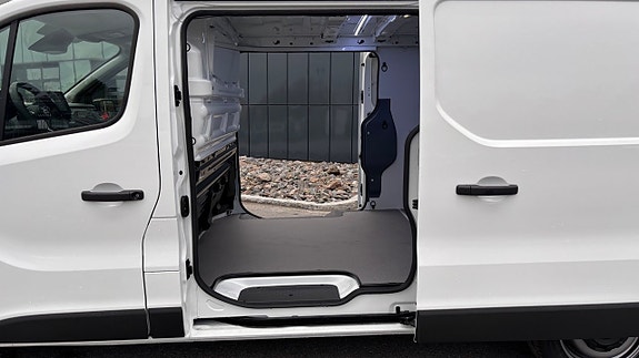 Nissan Primastar 18 of 19