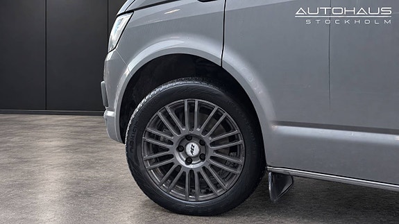Volkswagen Transporter 9 of 23